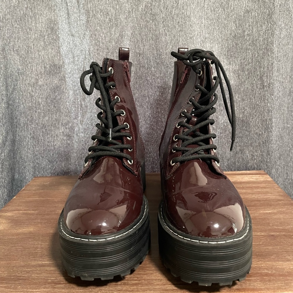 Dr. Martens boots (not authentic) just look a likes.